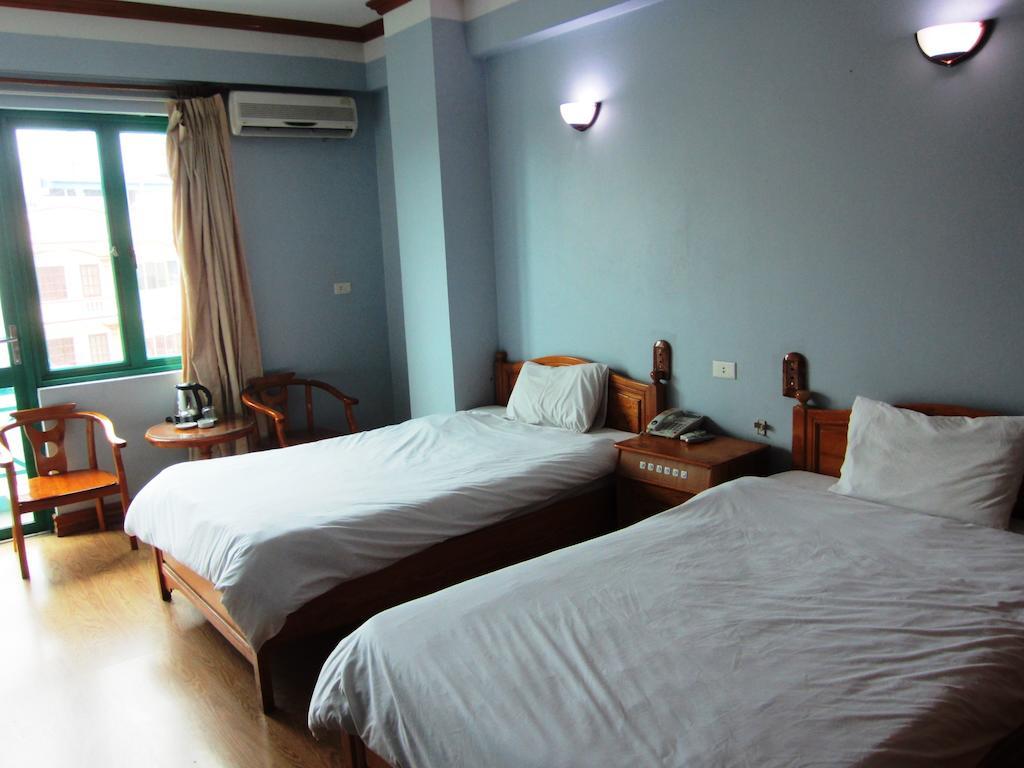 Green Bay Hotel Ha Long Room photo