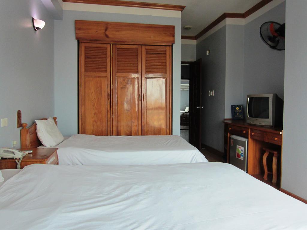 Green Bay Hotel Ha Long Exterior photo