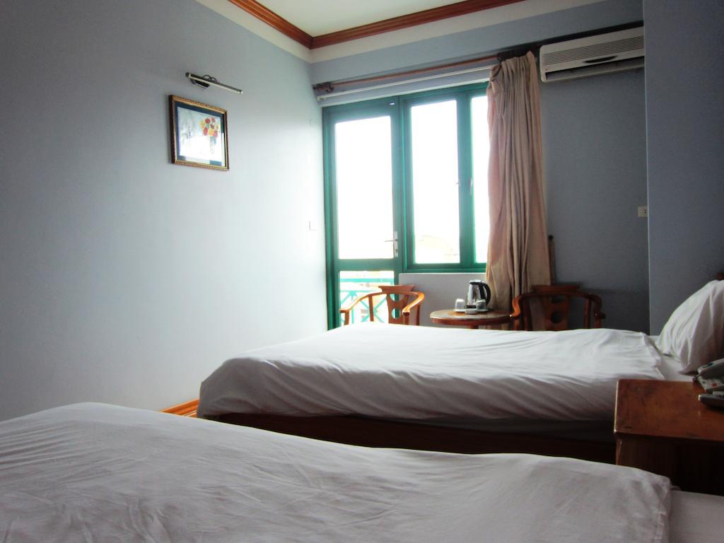 Green Bay Hotel Ha Long Room photo