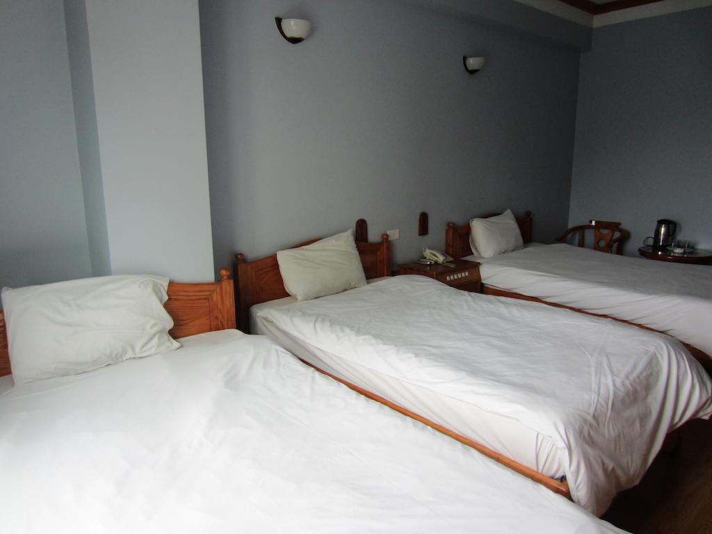 Green Bay Hotel Ha Long Room photo