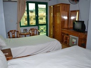 Green Bay Hotel Ha Long Exterior photo